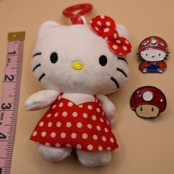 ❣️Hello Kitty Bundle - Picture 3 of 3